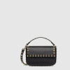 ROCKSTUD 그레이니 카프스킨 파우치